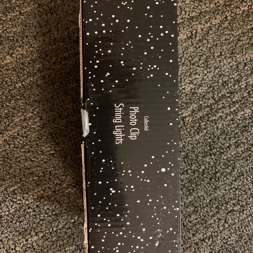 BRAND NEW NEVER USED! Photo clip lights.